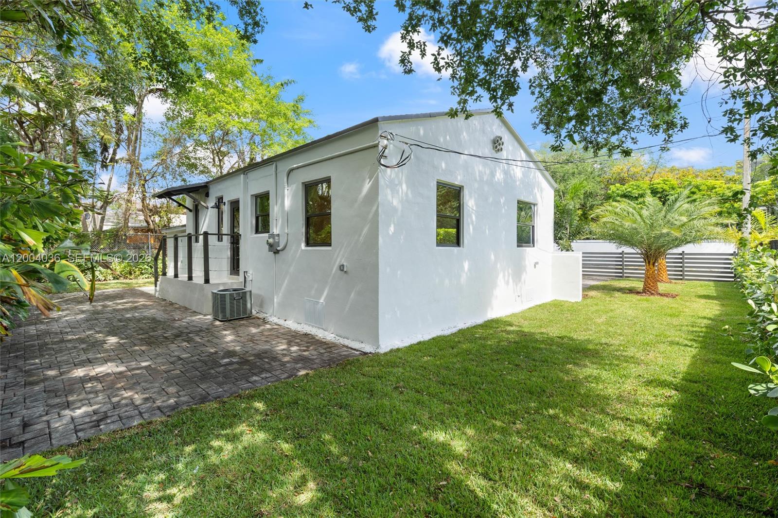 666 NE 62nd St Miami, FL 33138