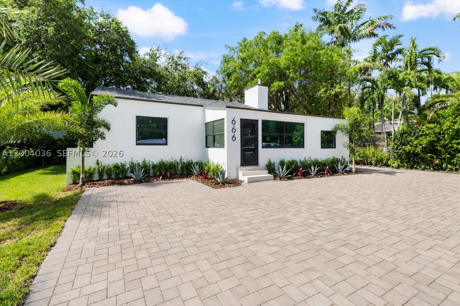 666 NE 62nd St Miami, FL 33138