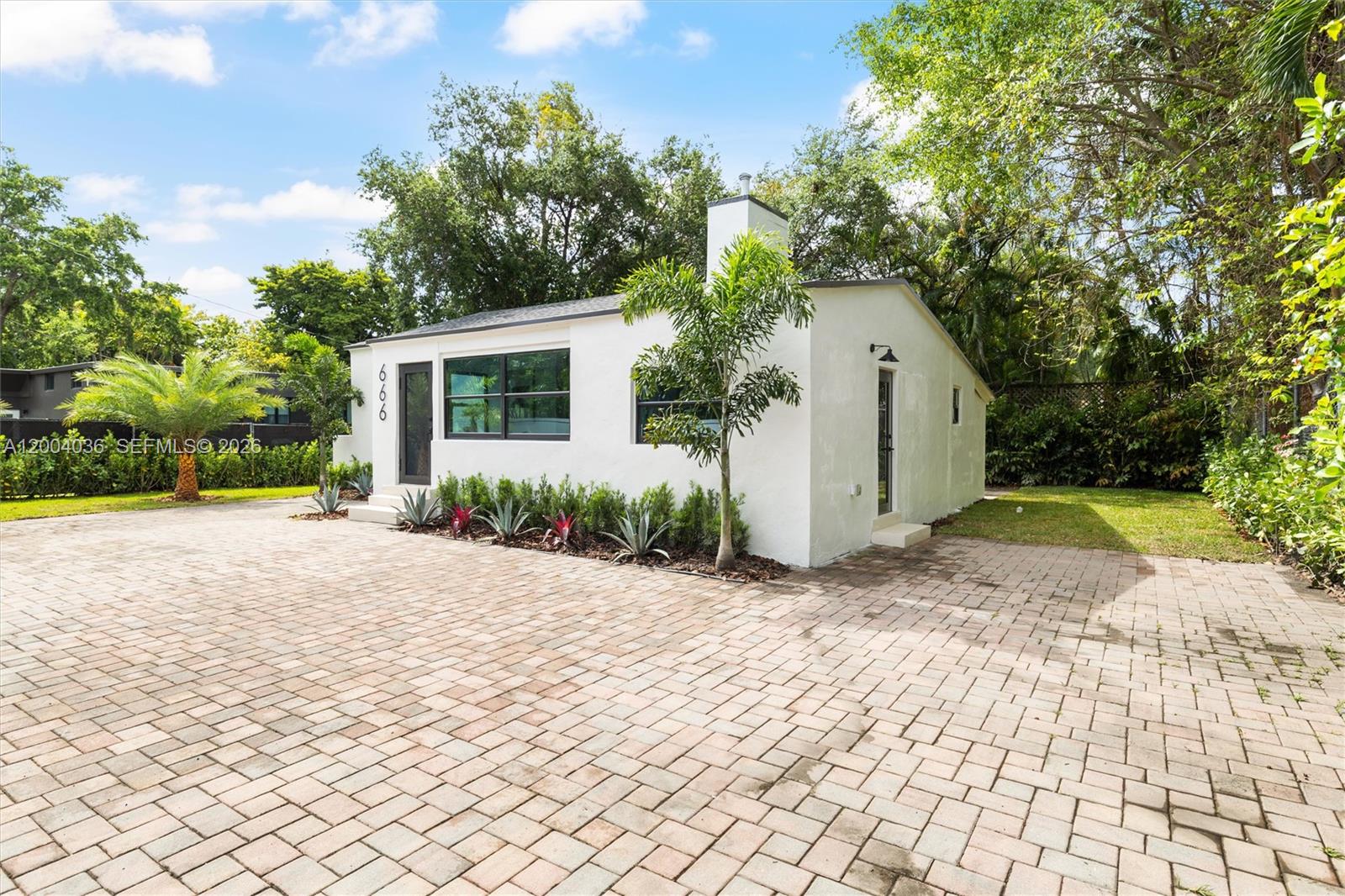 666 NE 62nd St Miami, FL 33138