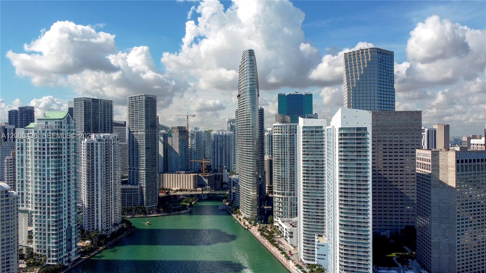 300 Biscayne Blvd Way #2802E Miami, FL 33131