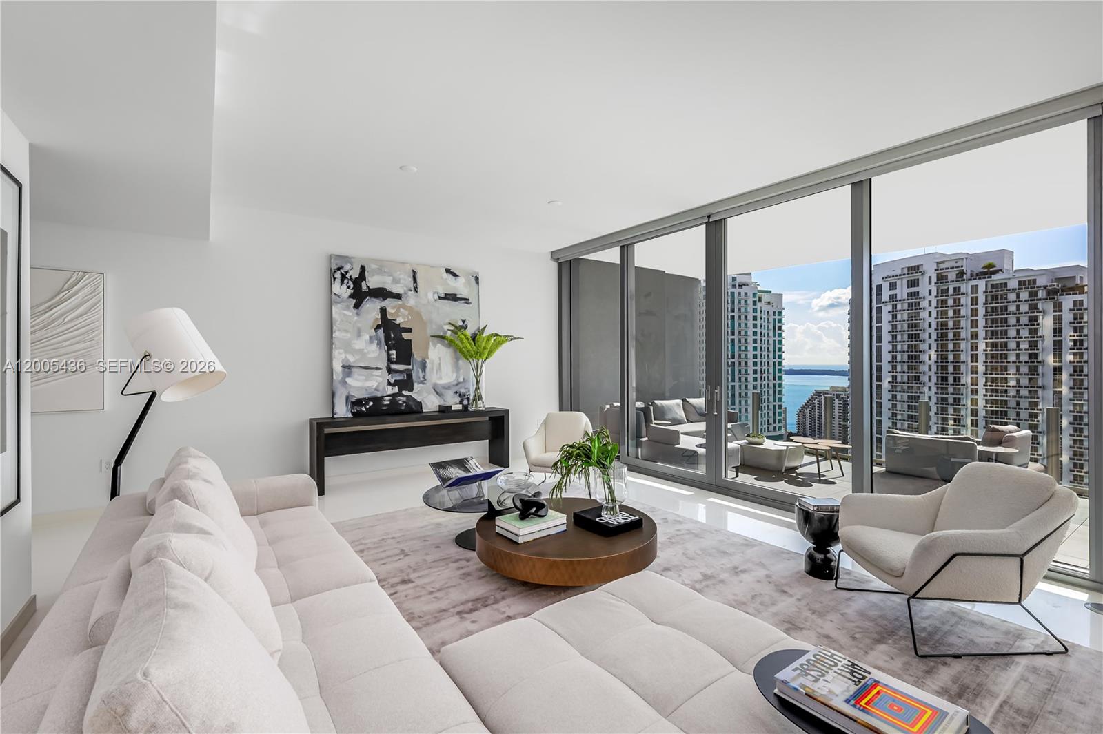 300 Biscayne Blvd Way #2802E Miami, FL 33131