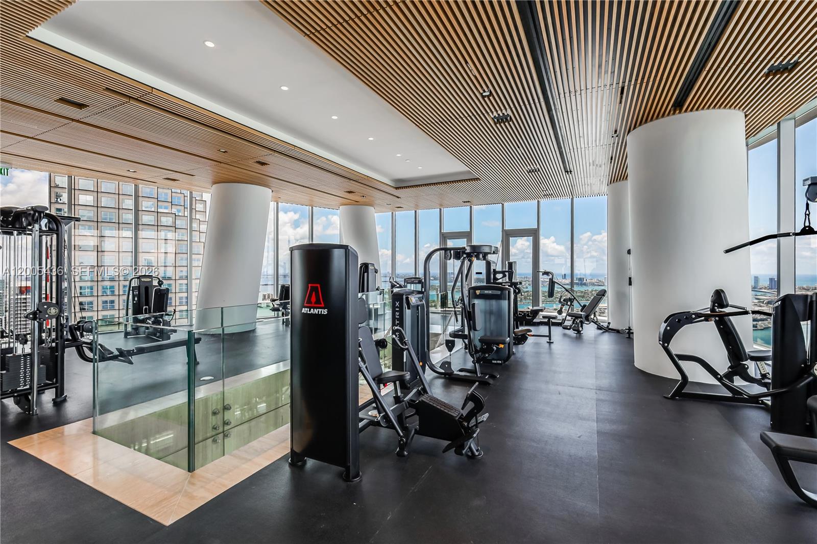 300 Biscayne Blvd Way #2802E Miami, FL 33131