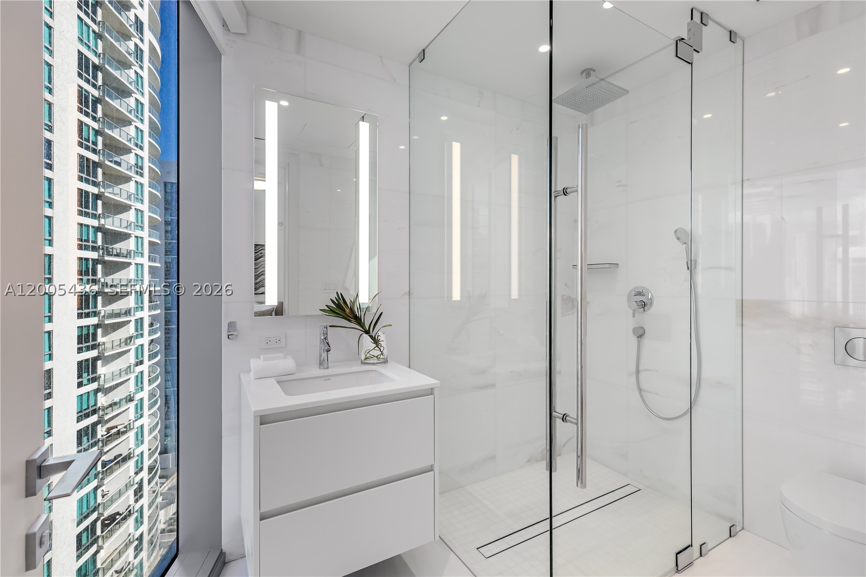 image Aston Martin Residences89