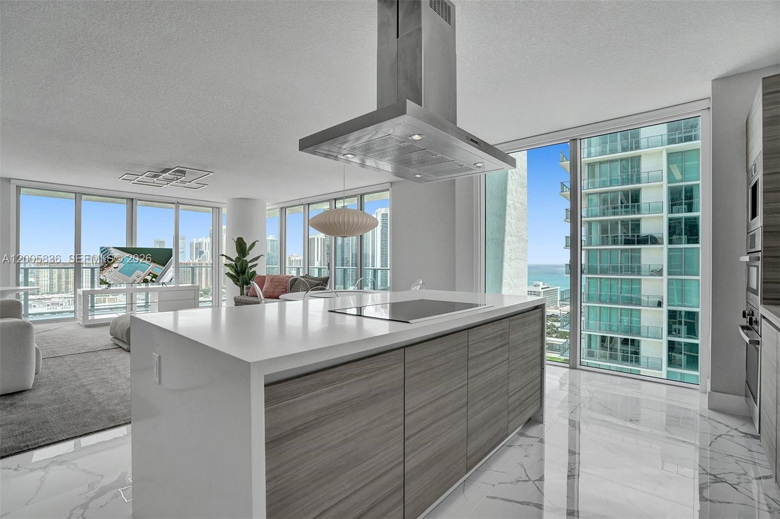 330 Sunny Isles Blvd #5-2207 Sunny Isles Beach, FL 33160