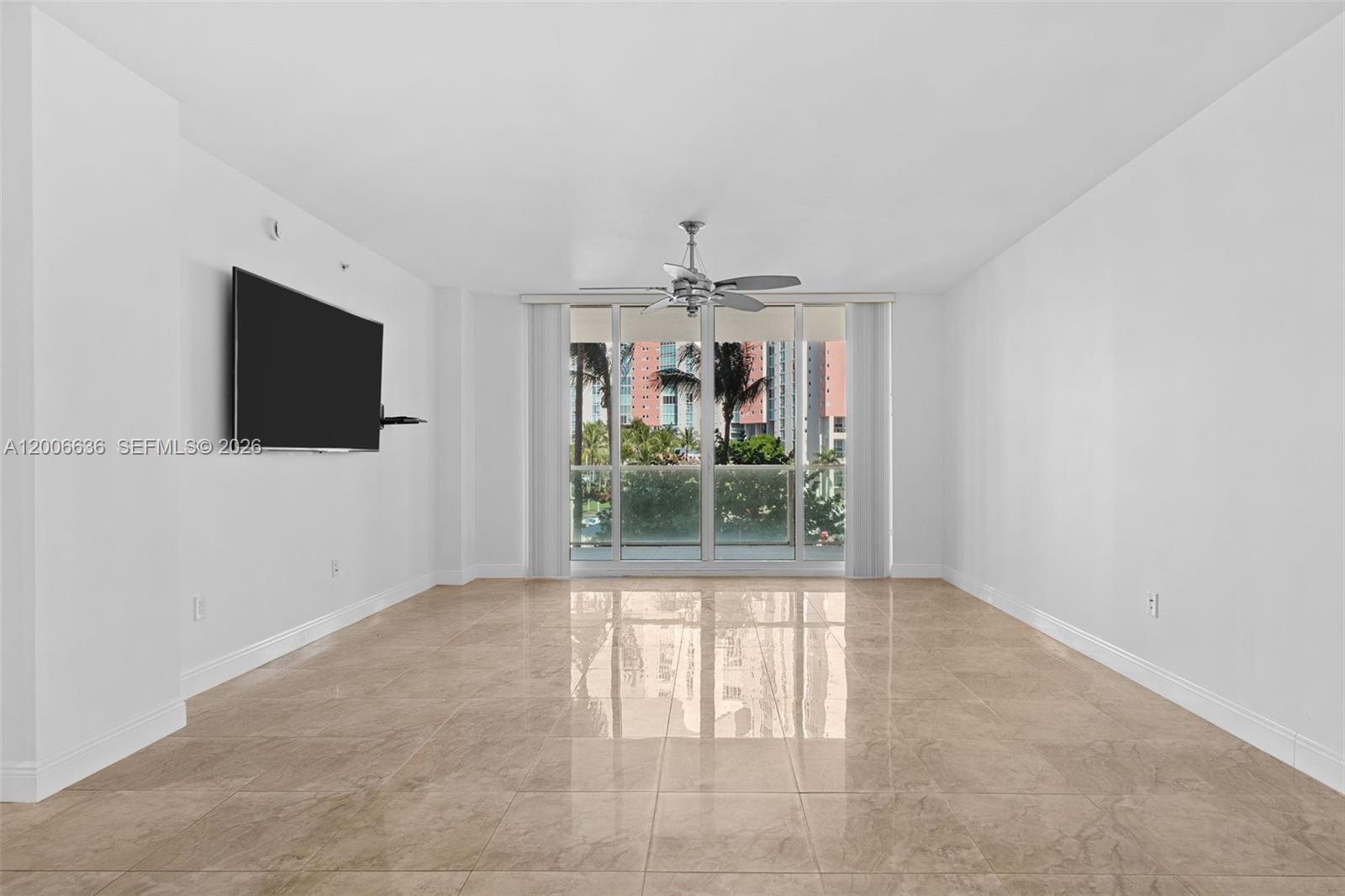 3340 NE 190th St #403 Aventura, FL 33180