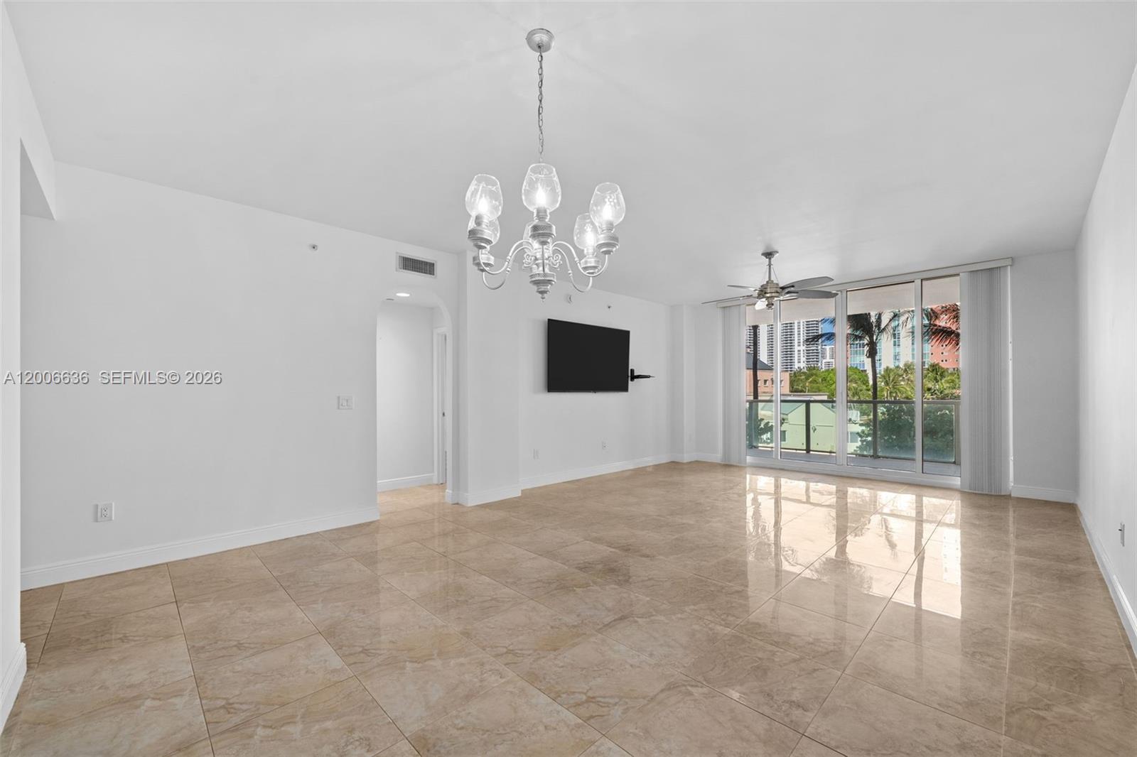 3340 NE 190th St #403 Aventura, FL 33180