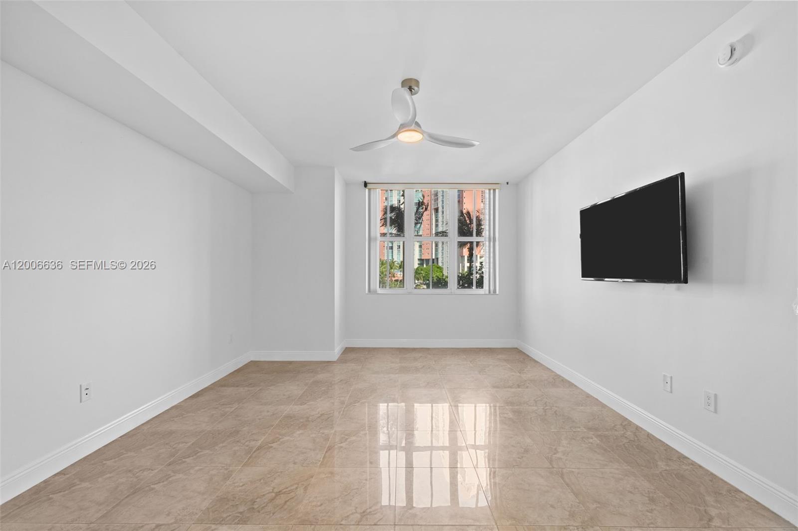 3340 NE 190th St #403 Aventura, FL 33180