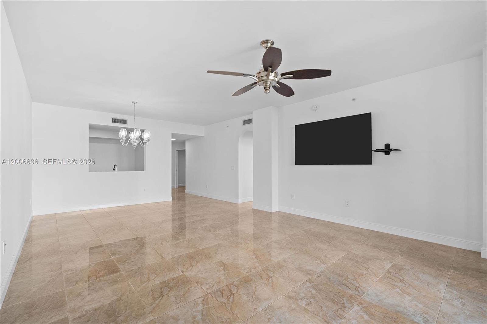 3340 NE 190th St #403 Aventura, FL 33180