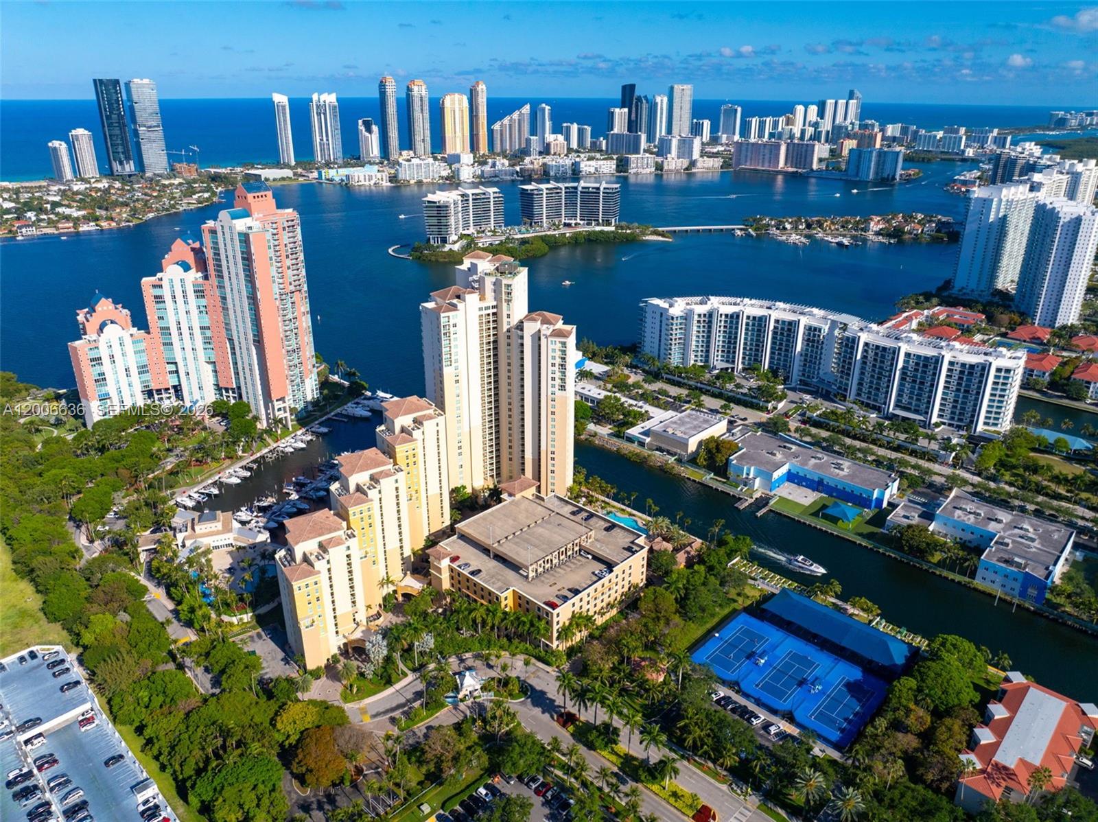 3340 NE 190th St #403 Aventura, FL 33180