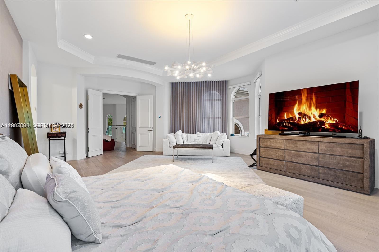 1260 Harbor Ct Hollywood, FL 33019