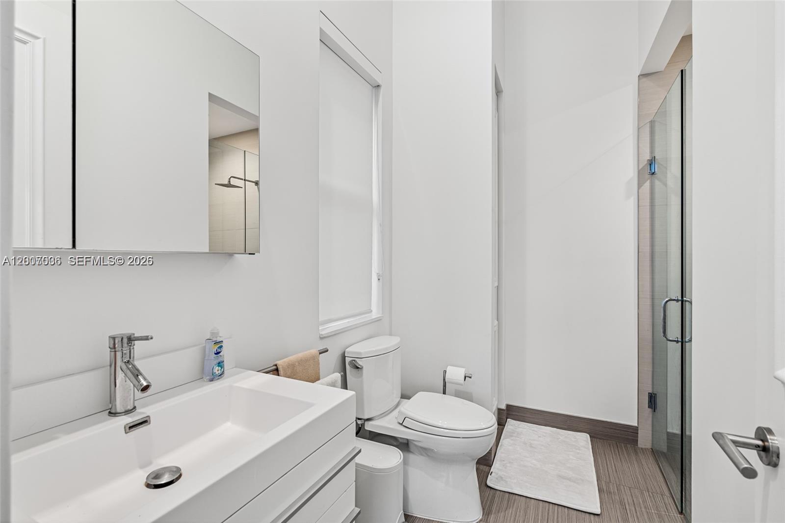 1260 Harbor Ct Hollywood, FL 33019