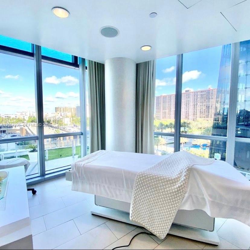 image Jade Ocean29