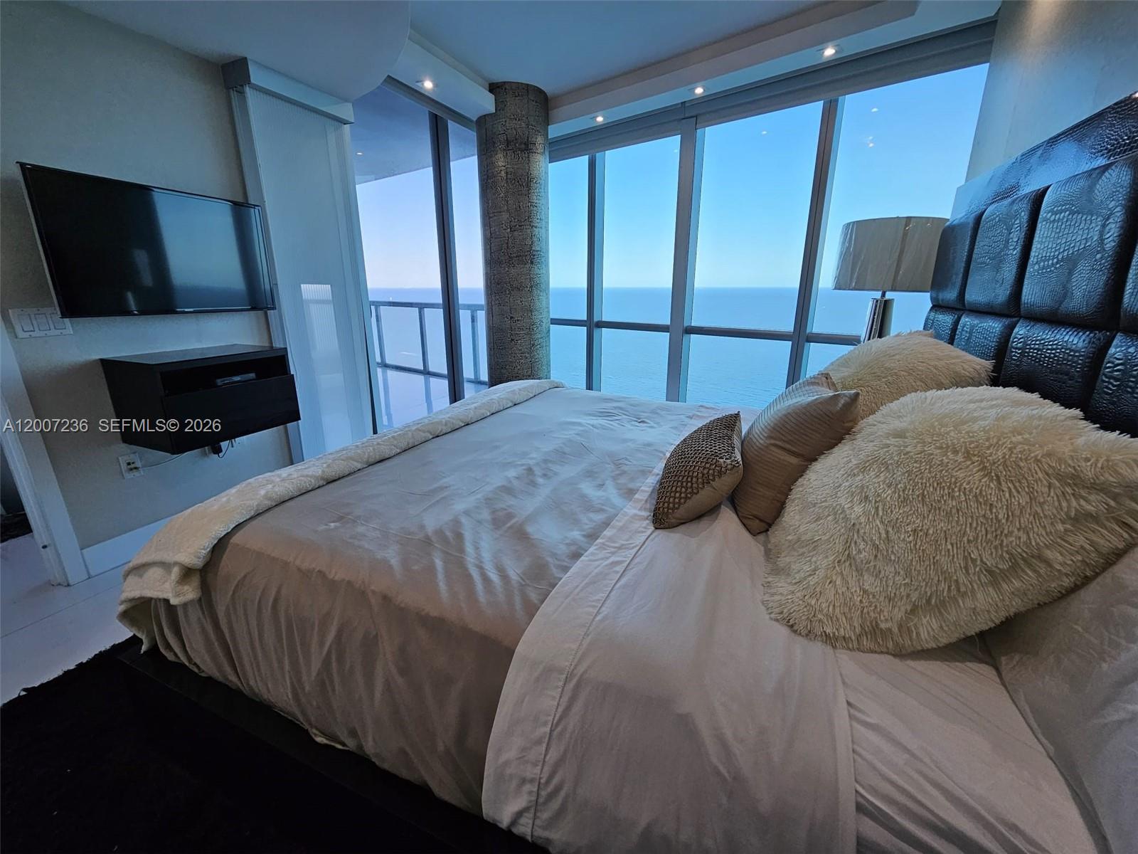 image Jade Ocean51
