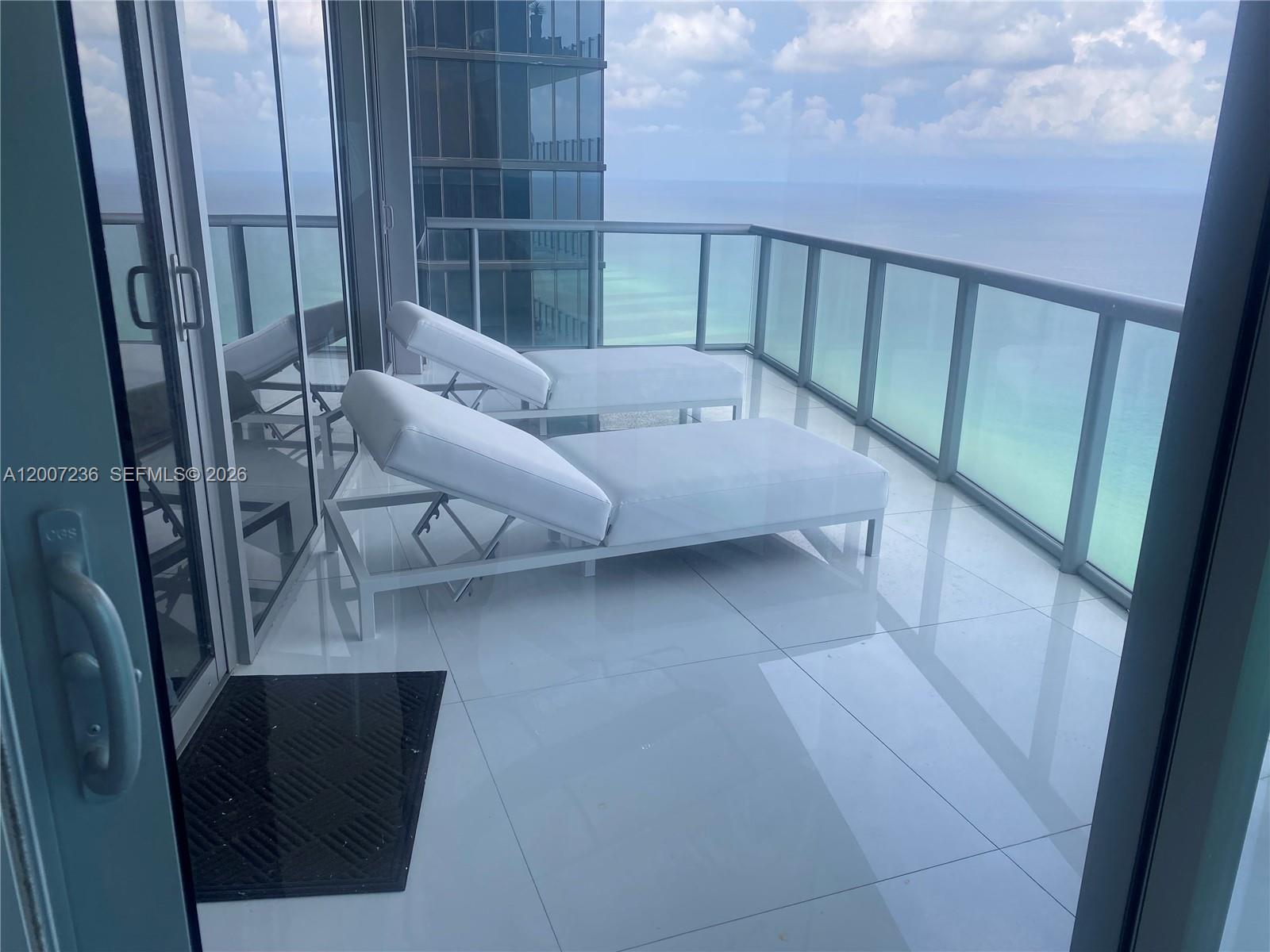 image Jade Ocean72