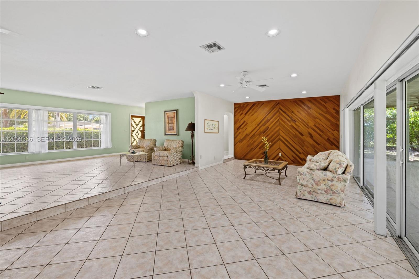 13730 SW 75th Ave Palmetto Bay, FL 33158
