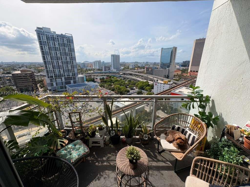 90 SW 3rd St #2106