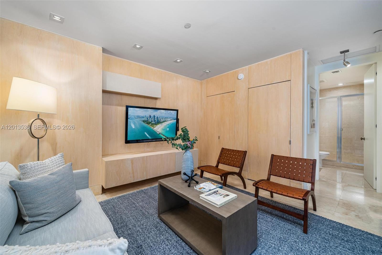 image Carillon Condo17