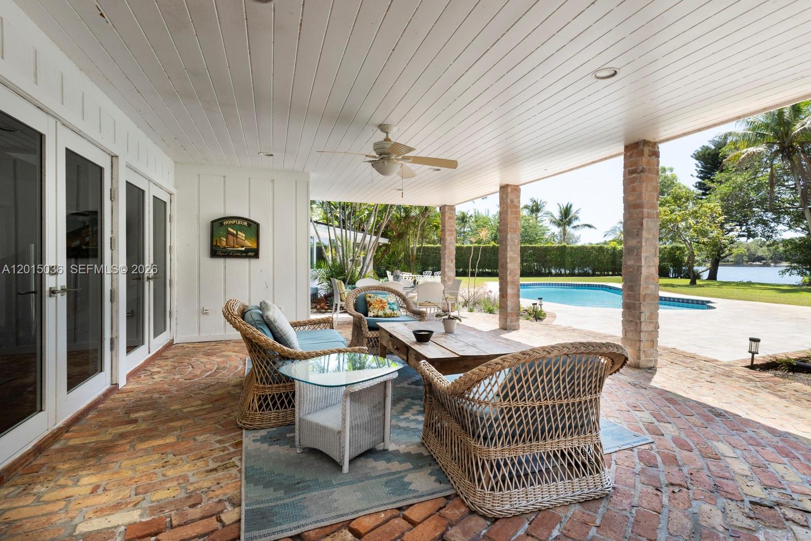 5340 Banyan Dr Coral Gables, FL 33156