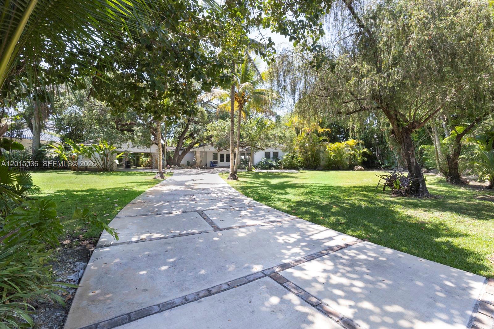 5340 Banyan Dr Coral Gables, FL 33156