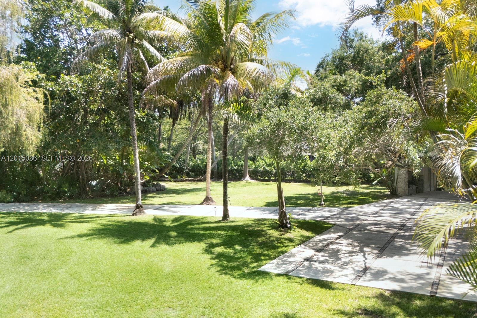 5340 Banyan Dr Coral Gables, FL 33156
