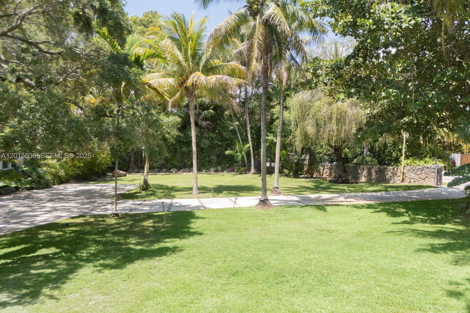 5340 Banyan Dr Coral Gables, FL 33156