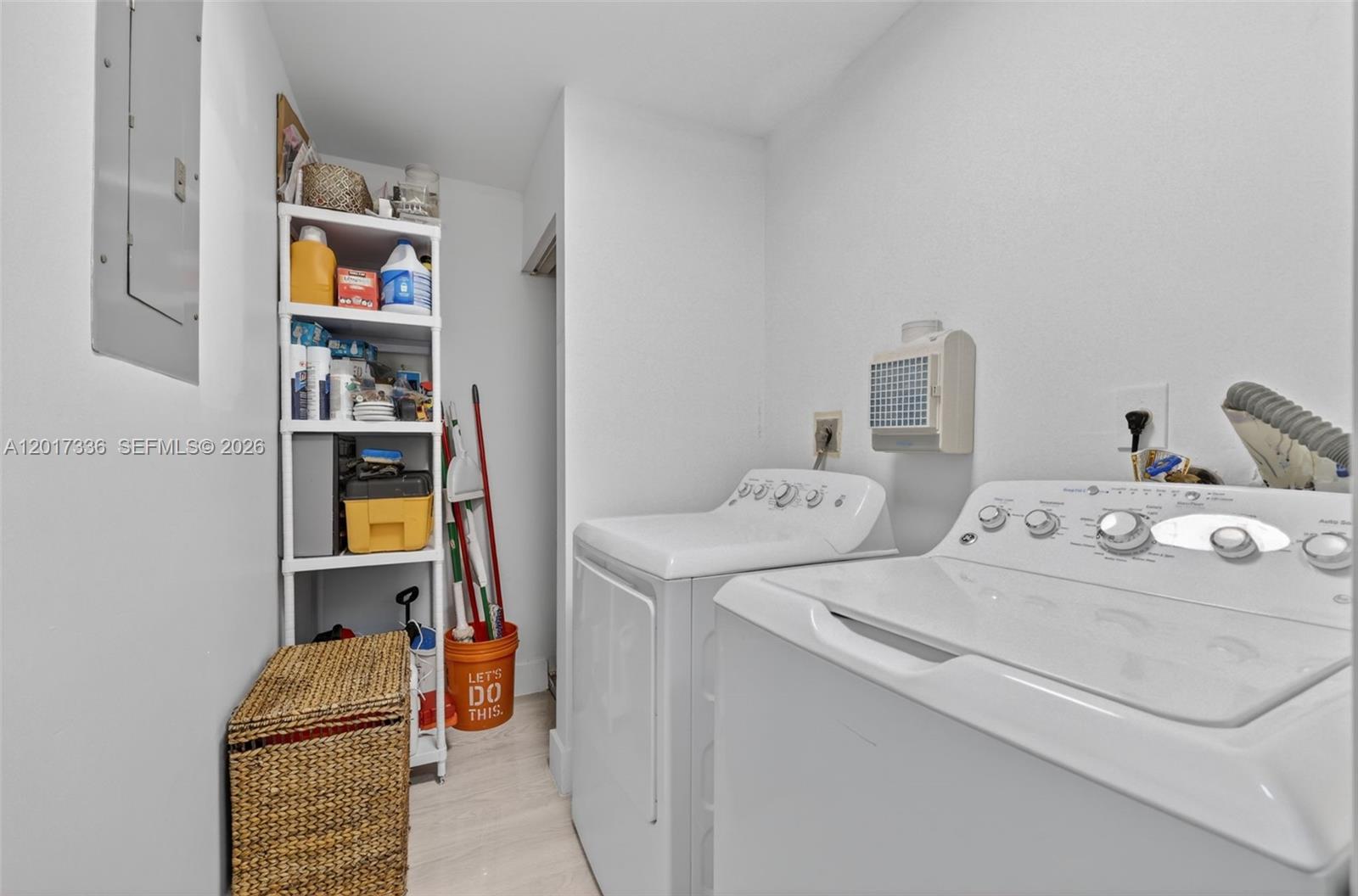 9315 SW 172nd Ter Palmetto Bay, FL 33157
