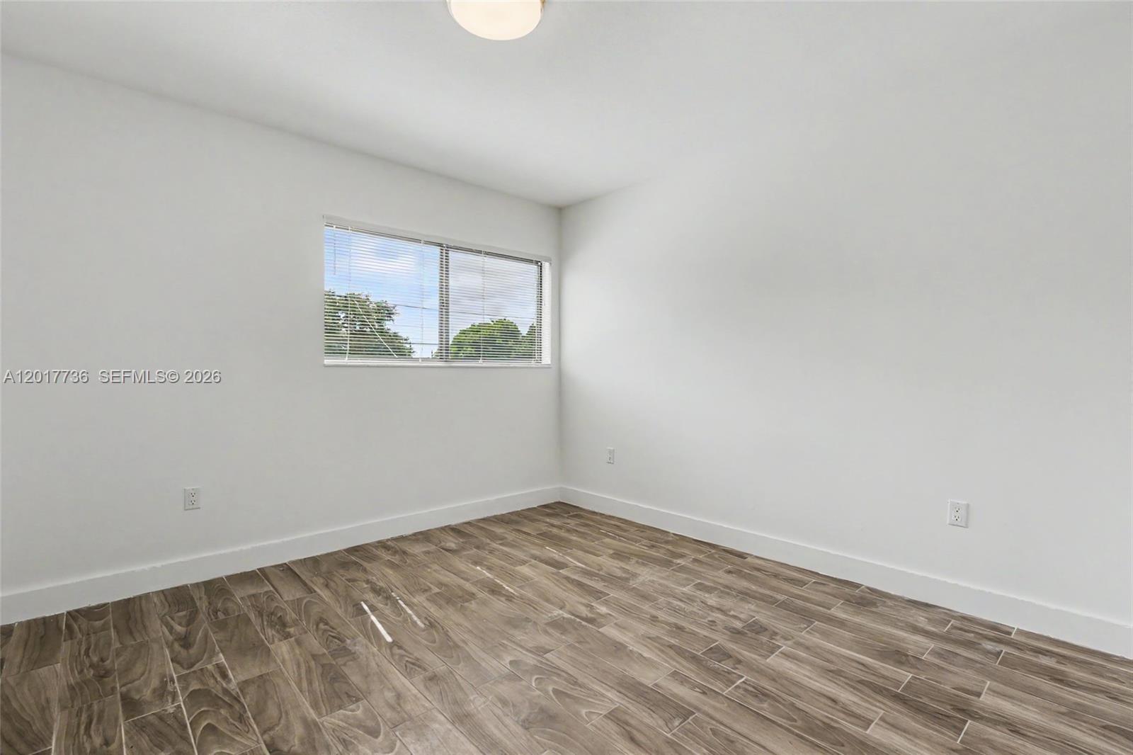 122 SW 56th Ave Miami, FL 33134