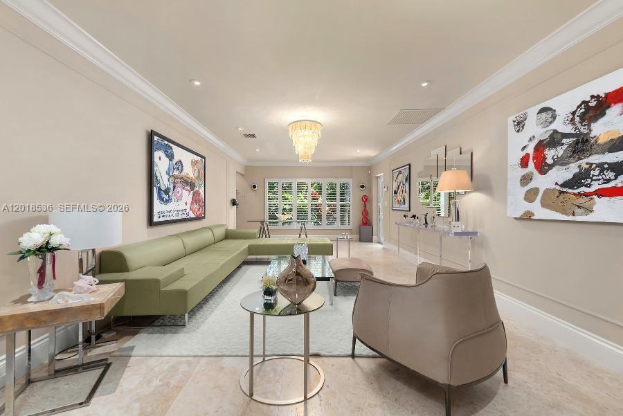 830 E Dilido Dr Miami Beach, FL 33139