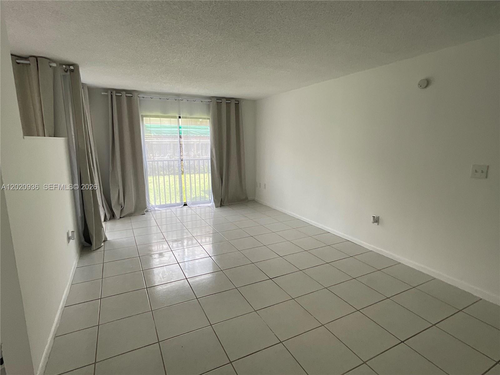 13045 SW 68th St #102 Miami, FL 33183