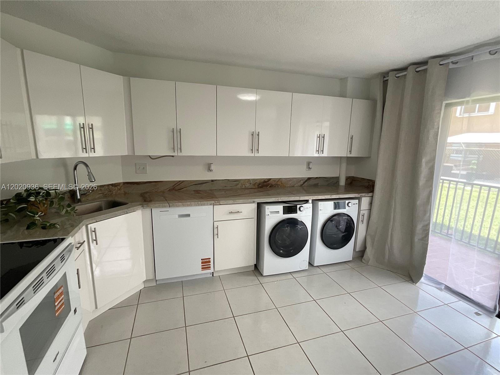 13045 SW 68th St #102 Miami, FL 33183