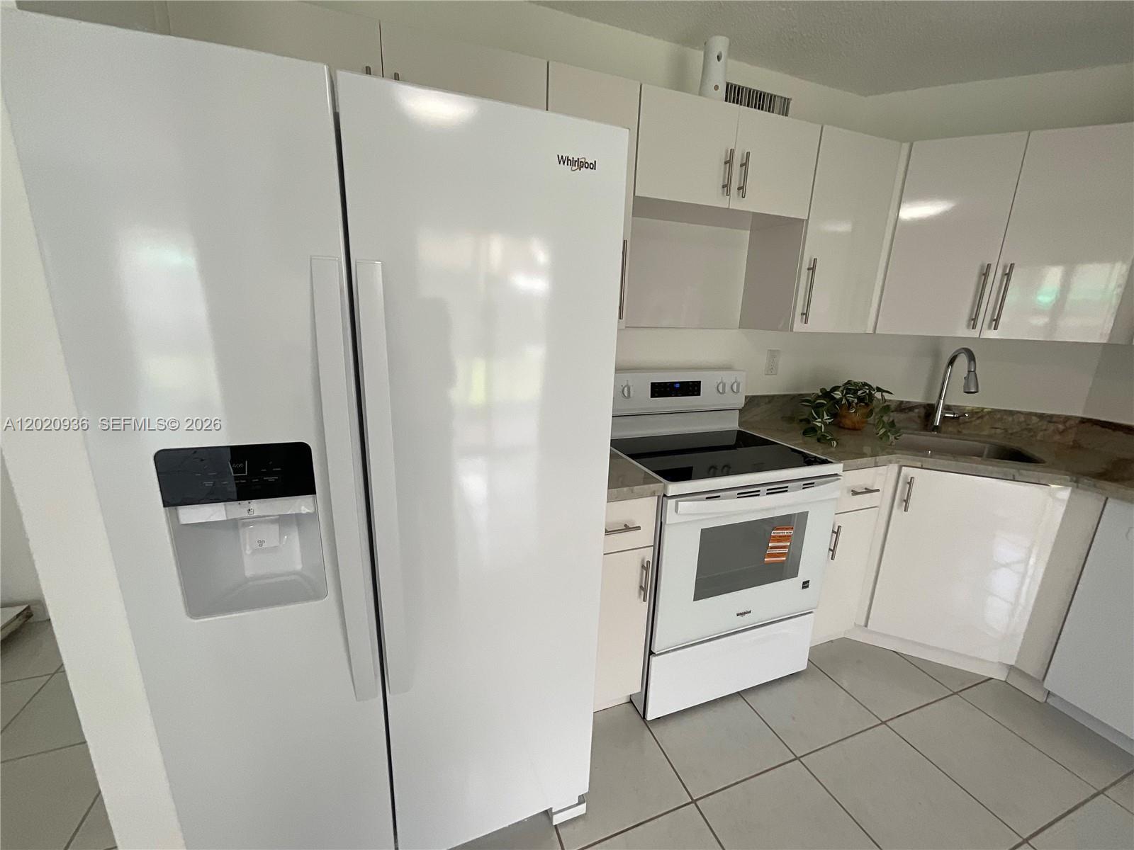 13045 SW 68th St #102 Miami, FL 33183