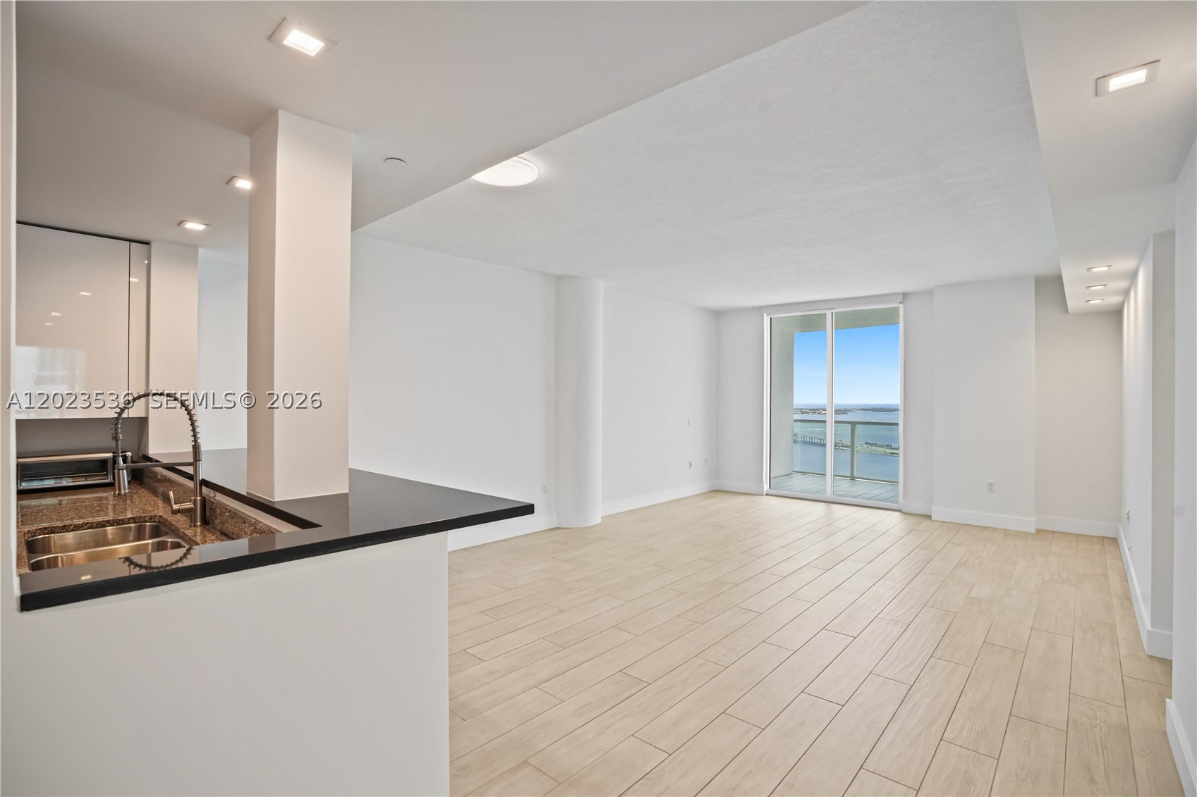 image Skyline on Brickell7