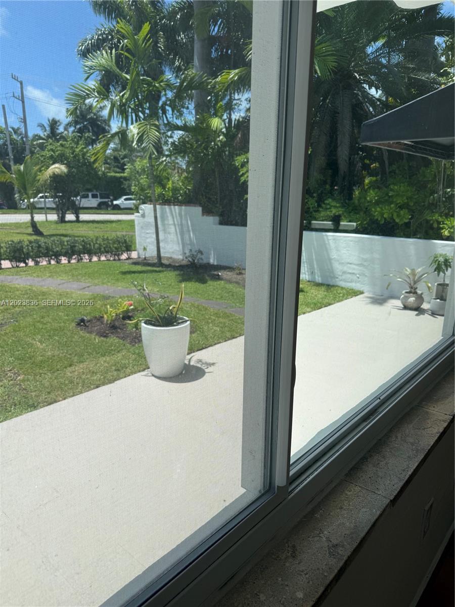 6312 Alton Rd Miami Beach, FL 33141