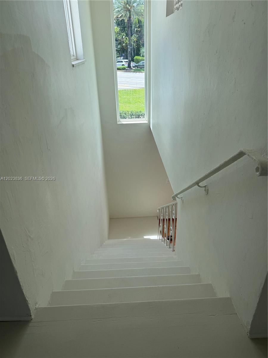 6312 Alton Rd Miami Beach, FL 33141
