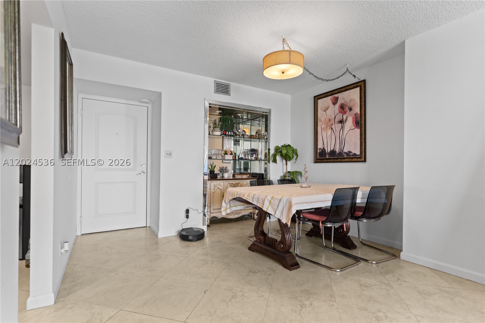 image Arlen House East5