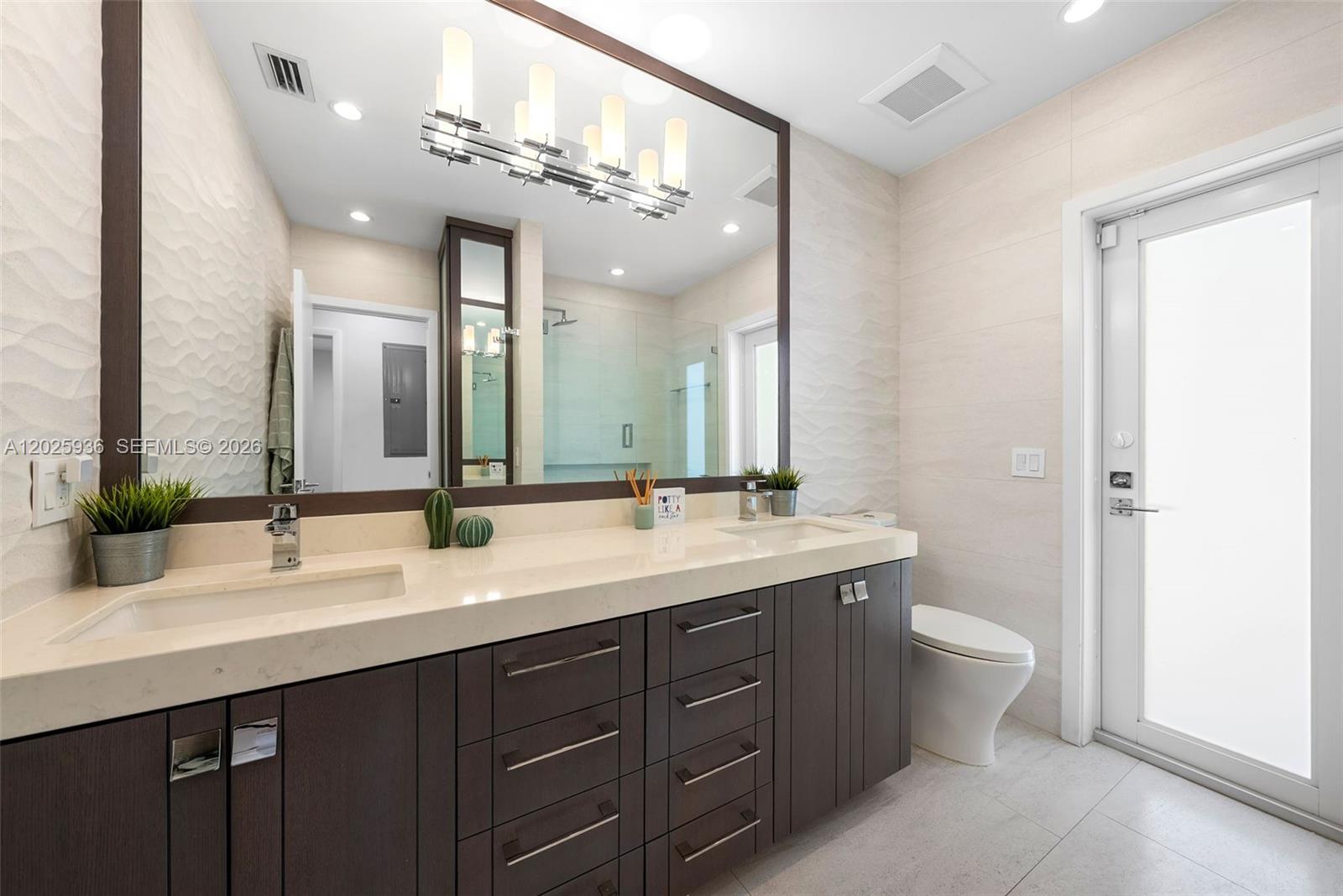 15421 SW 79th Ave Palmetto Bay, FL 33157