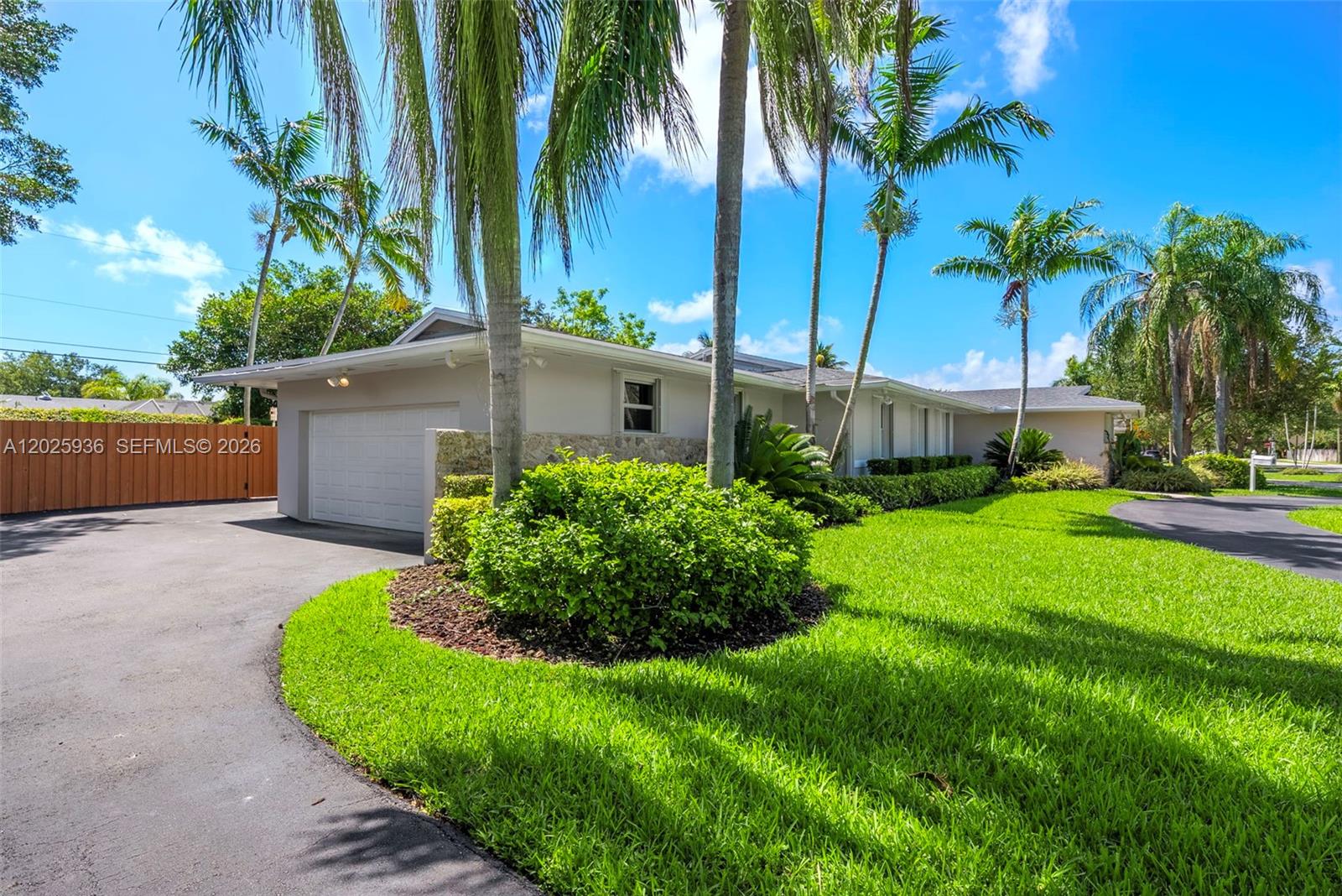 15421 SW 79th Ave Palmetto Bay, FL 33157