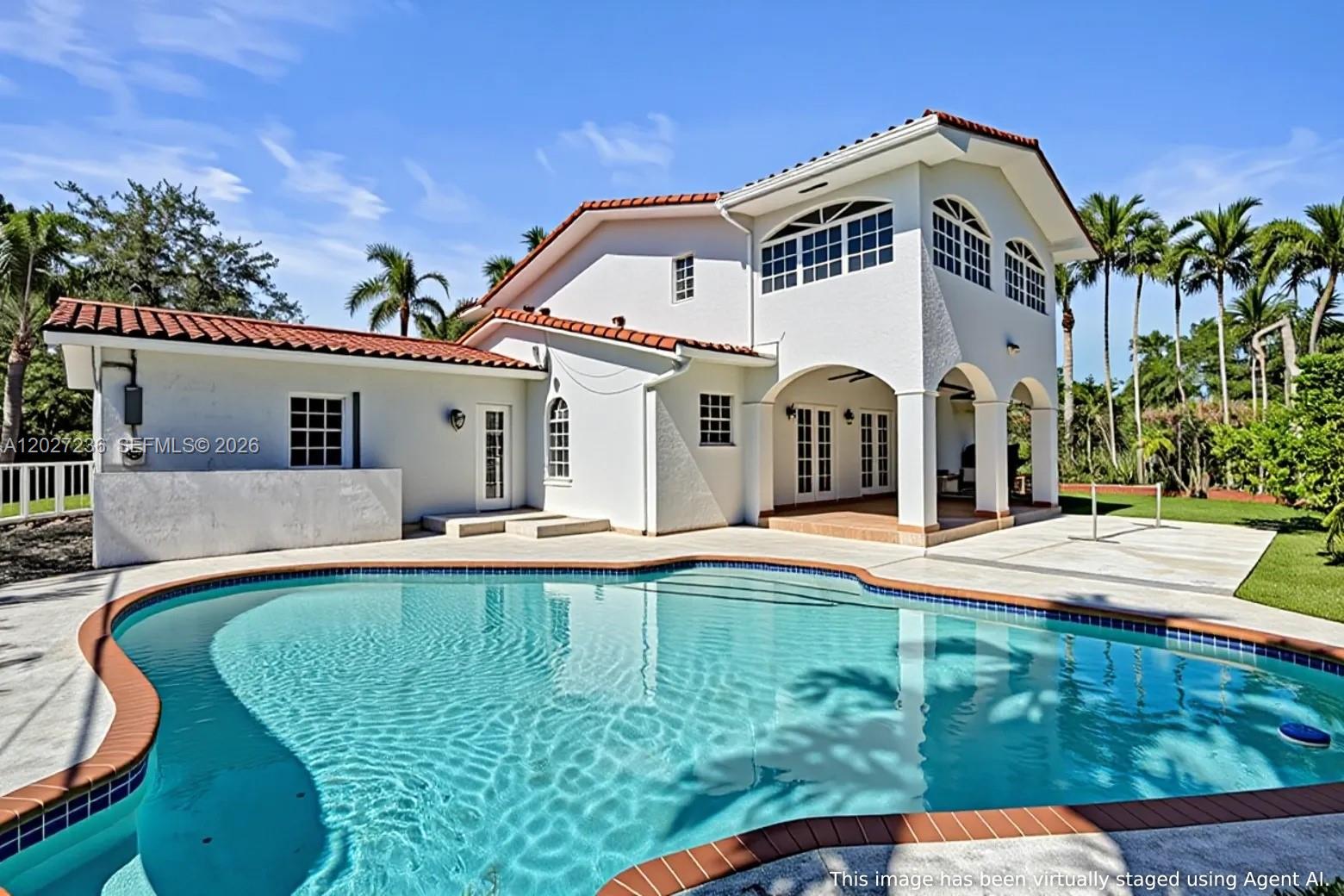 1534 Palancia Ave