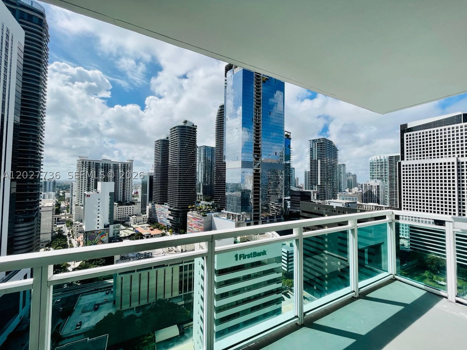 image The Plaza on Brickell West14