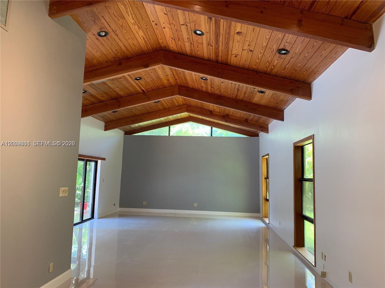 Undisclosed Address Pinecrest, FL 33156