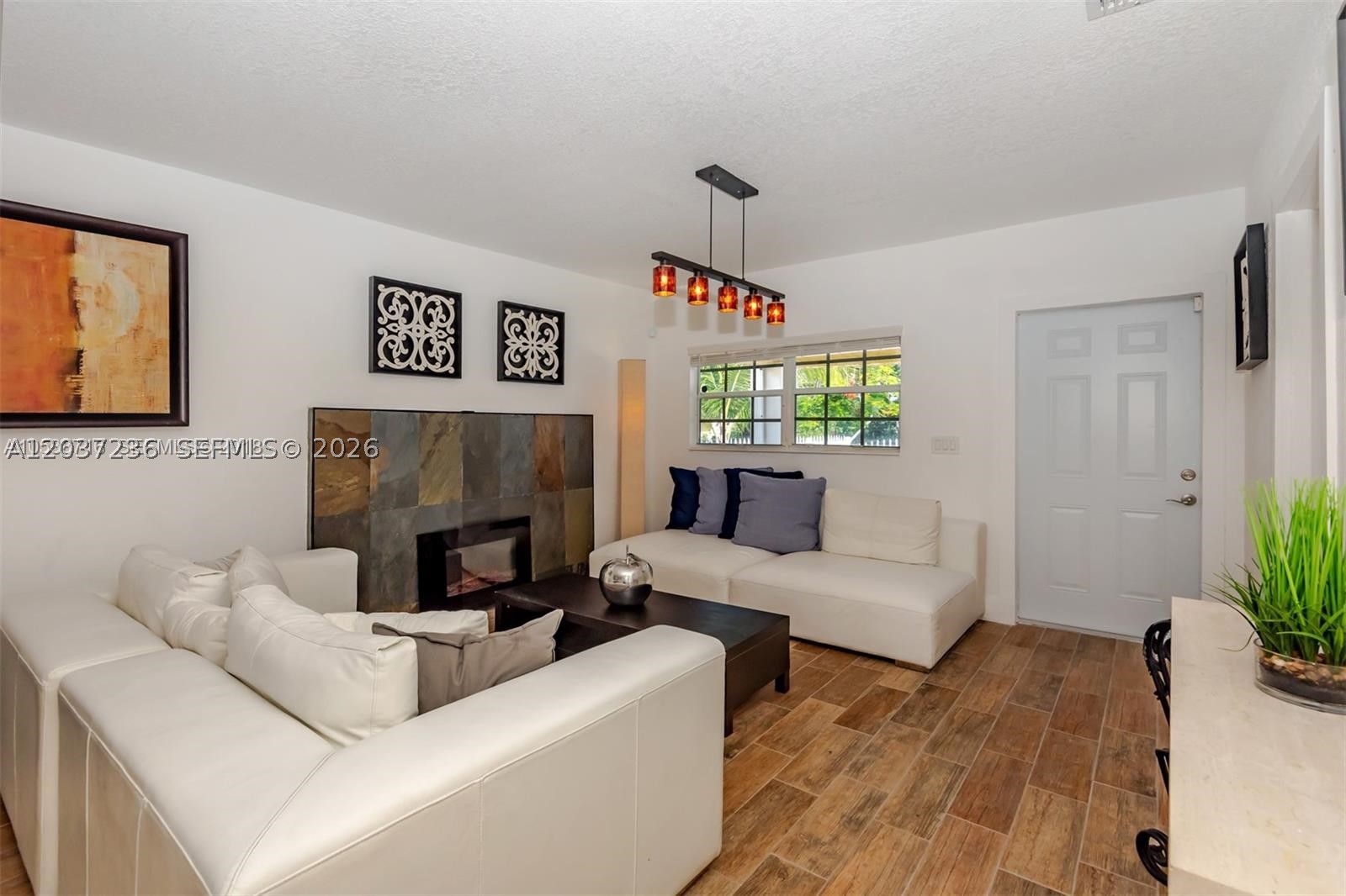 118 NW 35th St Miami, FL 33127