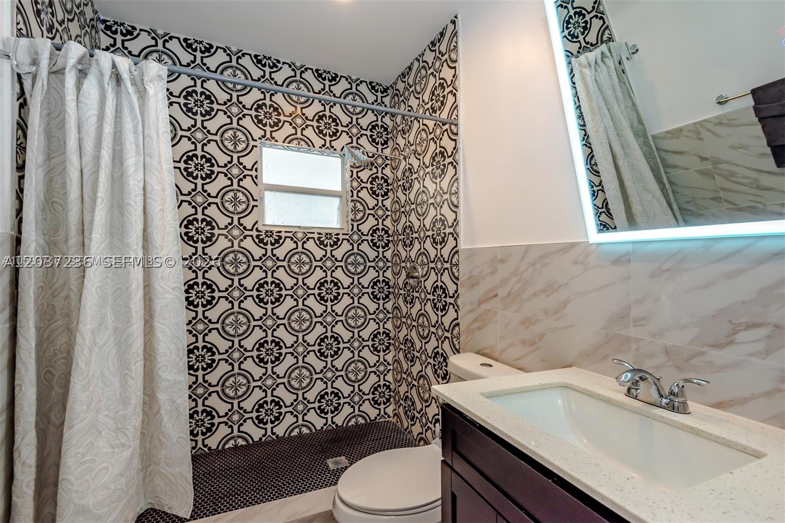 118 NW 35th St Miami, FL 33127