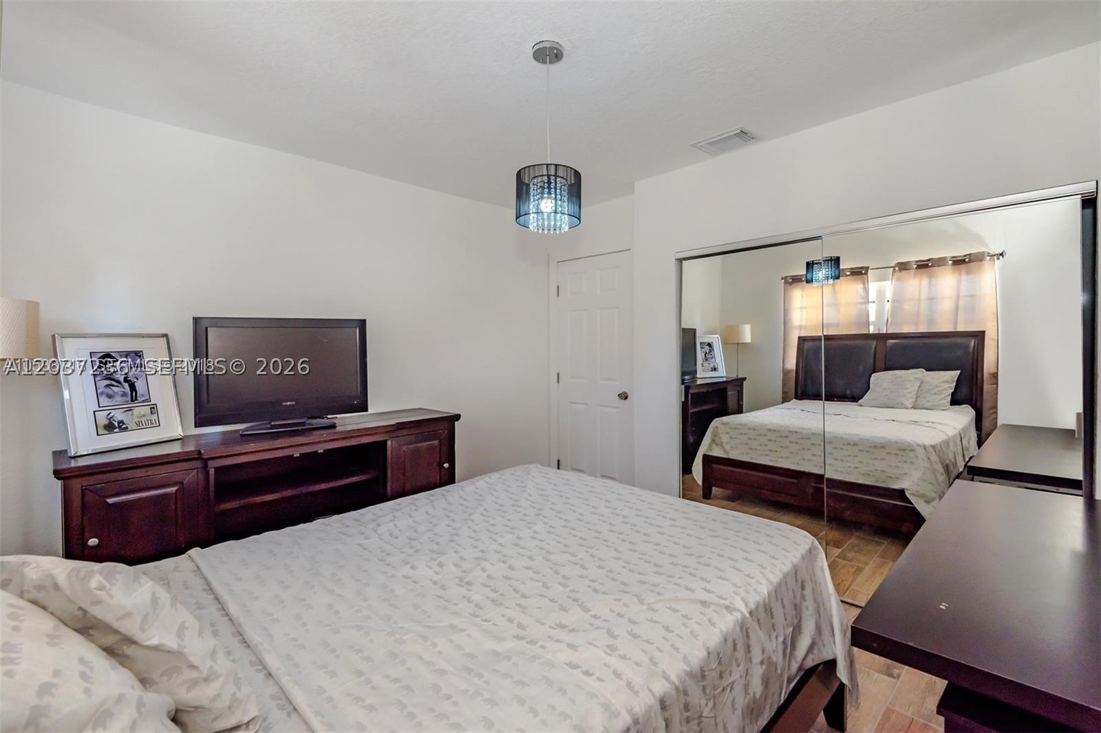 118 NW 35th St Miami, FL 33127
