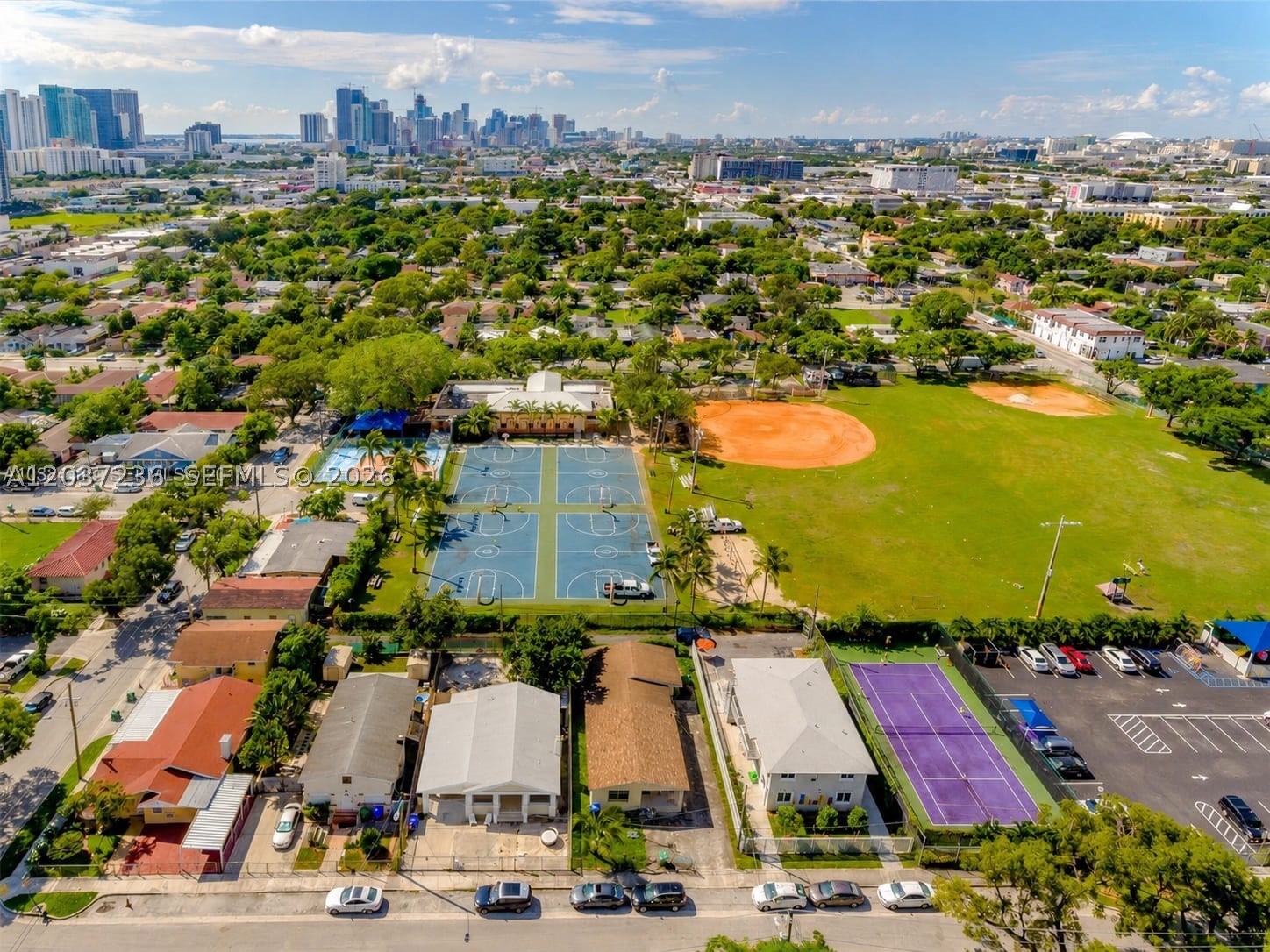118 NW 35th St Miami, FL 33127