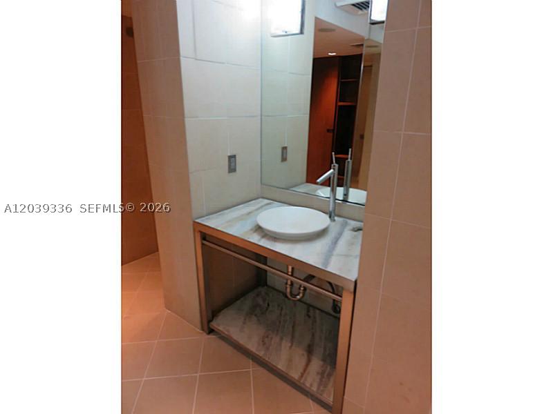image One Miami West25