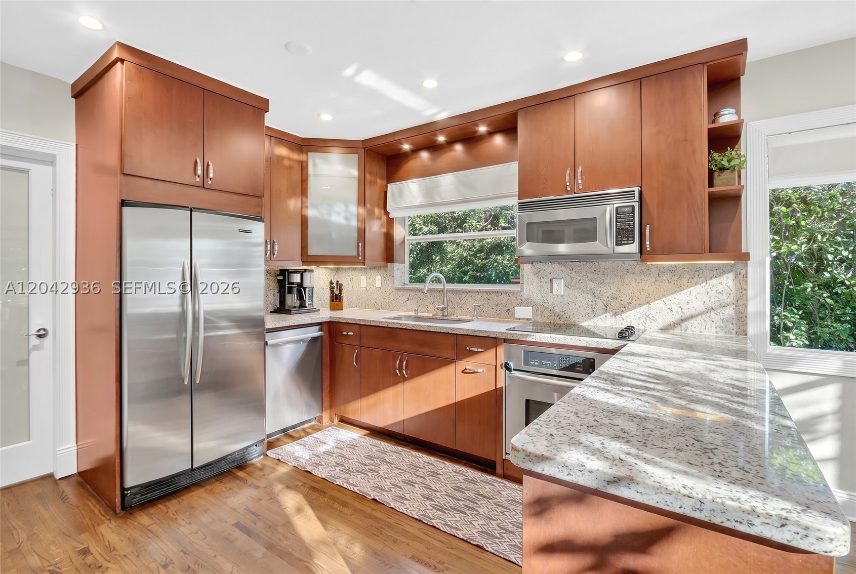 4943 Riviera Dr Coral Gables, FL 33146