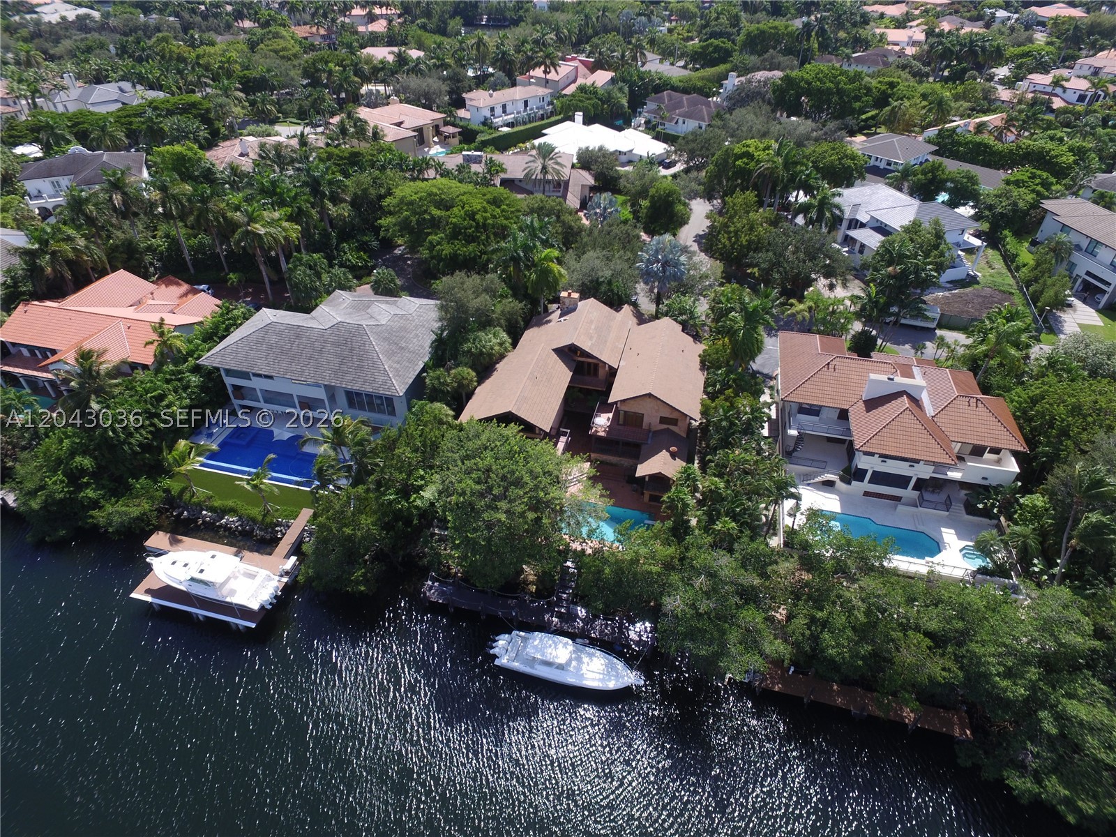 6960 Mira Flores Ave #6960 Coral Gables, FL 33143