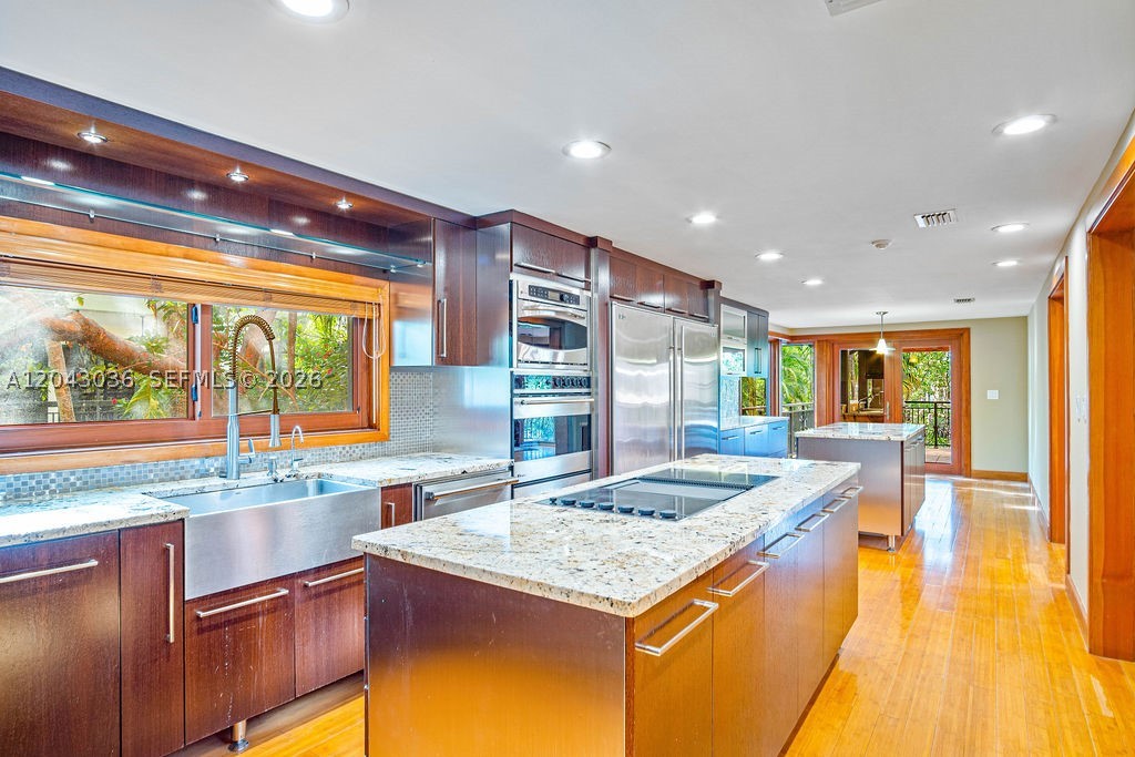 6960 Mira Flores Ave #6960 Coral Gables, FL 33143