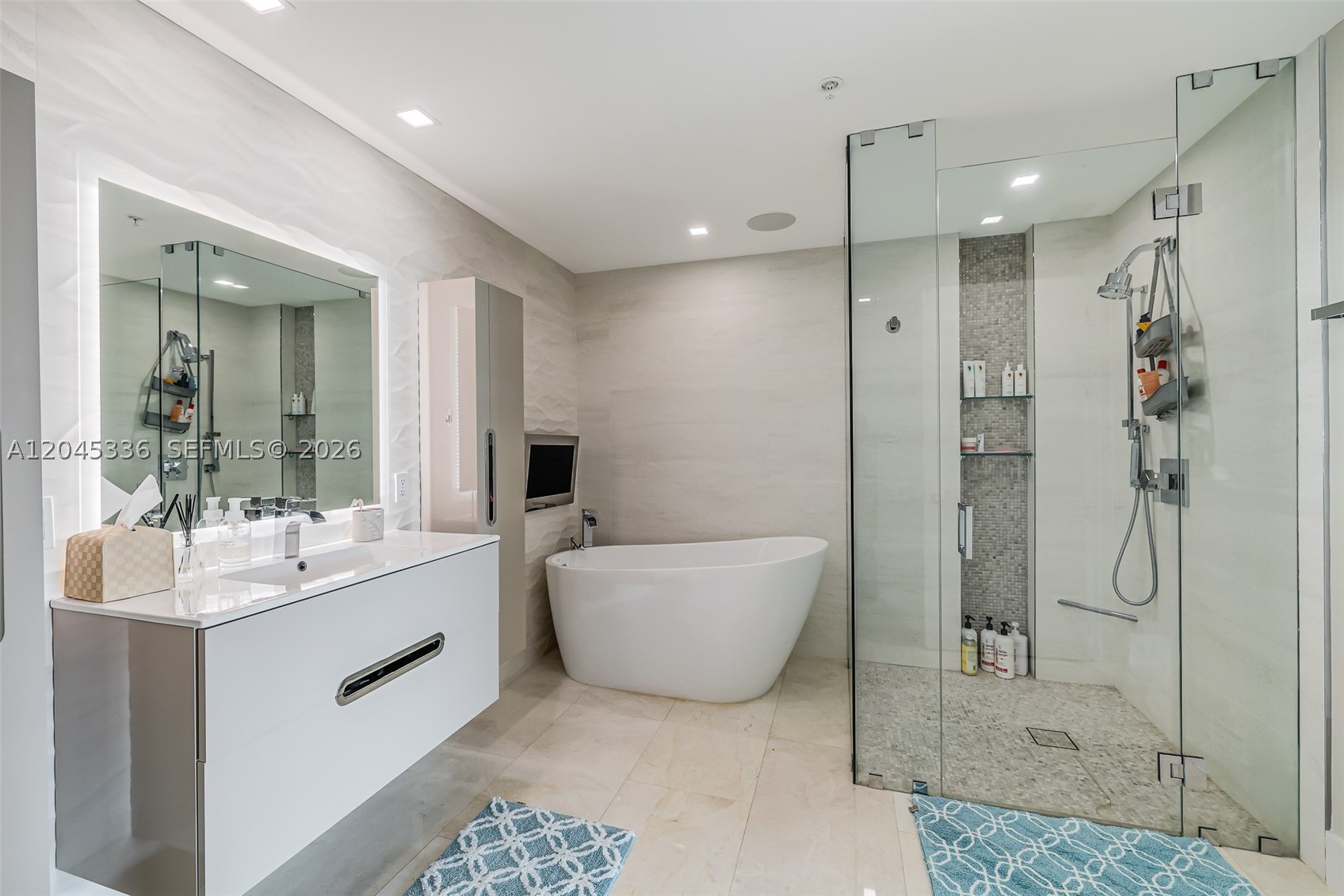 3400 SW 27th Ave #802 Miami, FL 33133