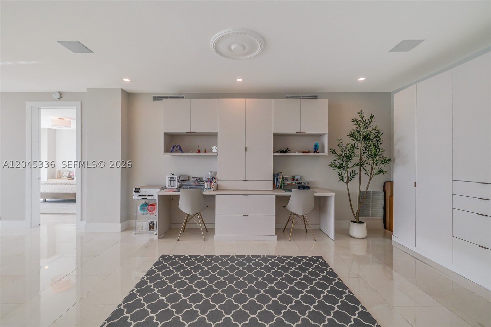 3400 SW 27th Ave #802 Miami, FL 33133